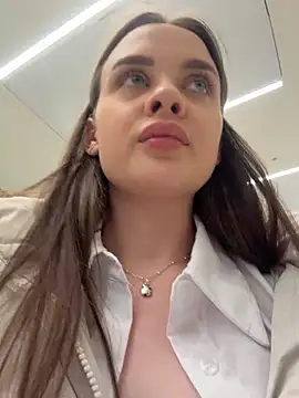 KristiRich's cam snapshot