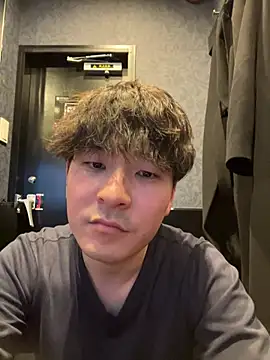 yuuki8910 live sex cam