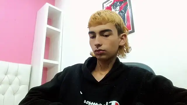 ttimy_x_boy live sex cam