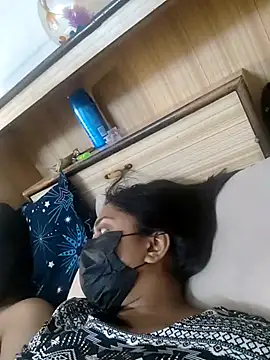 Curvy_Simran's cam snapshot