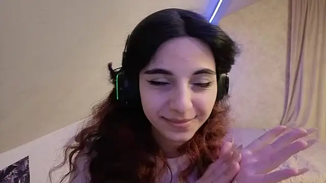 Blissmissataeses's cam snapshot