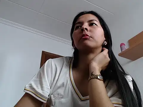 ZeforAitanna's cam snapshot