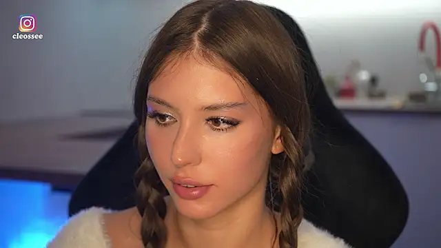 Cleose live sex cam