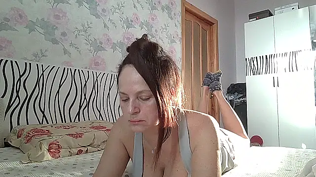 LindaStarS's cam snapshot