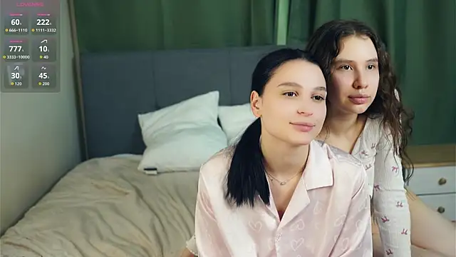 ZofiaSoshnik's cam snapshot