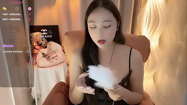 Lydia-668's cam snapshot