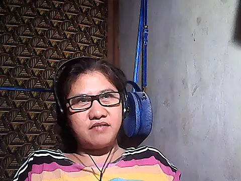 sweetsosie18 live sex cam