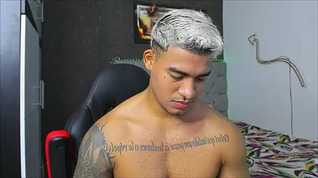 luigi_hot_ live sex cam