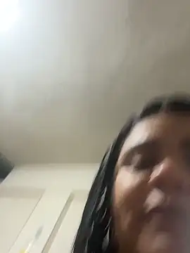 MorenaCariok live sex cam