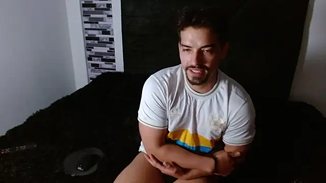 Ian_Daviz live sex cam