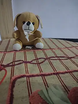 supriyatamil's cam snapshot