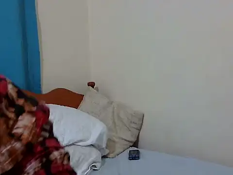 Pretty_lilly02's cam snapshot