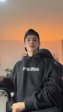 Sebastian_Reed live sex cam