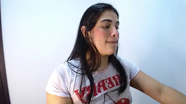 shyness_alice's cam snapshot