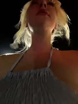 RonnieKiss's cam snapshot