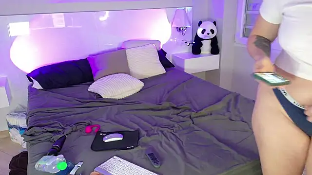 Kiralimme_'s cam snapshot