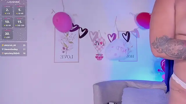 zali_mahamed's cam snapshot