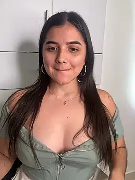 salomecute21 live sex cam