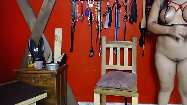 kinky_slave_ live sex cam