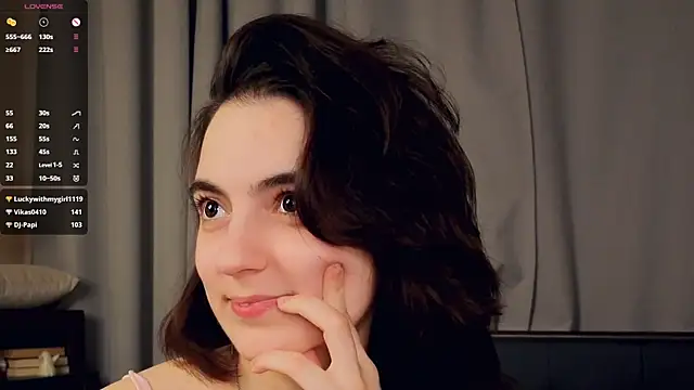 DracosMoon live sex cam