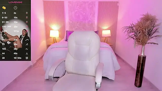 Antonella_Grayy live sex cam