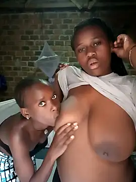 Sassy_boobs21's cam snapshot