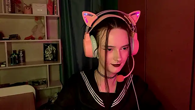 MabelDefina's cam snapshot