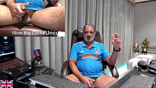 OnlineBossUK live sex cam