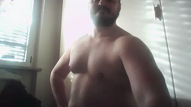 bussilesnar's cam snapshot