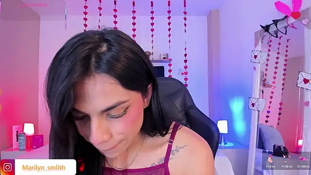 MarilynSmIith live sex cam