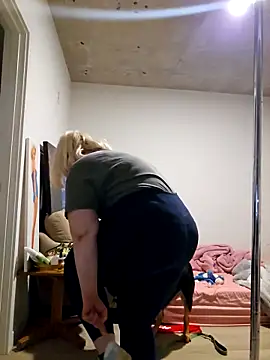 VirginDaisy live sex cam