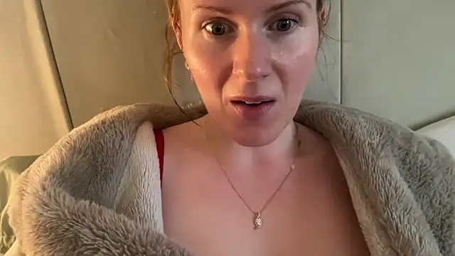 redheadrosie69 live sex cam
