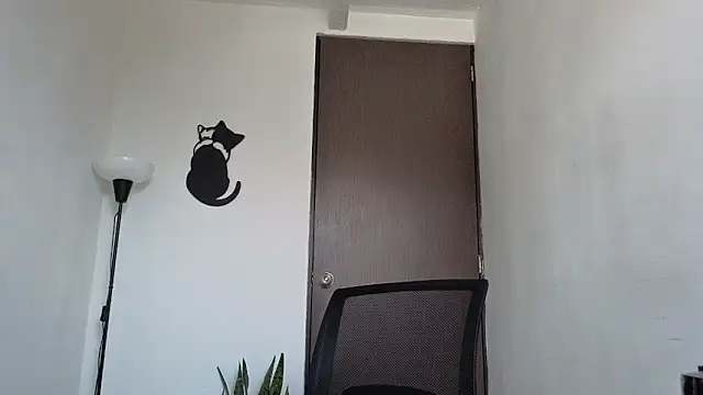 Saturno_v live sex cam