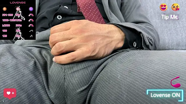 Tom_blunt96 live sex cam