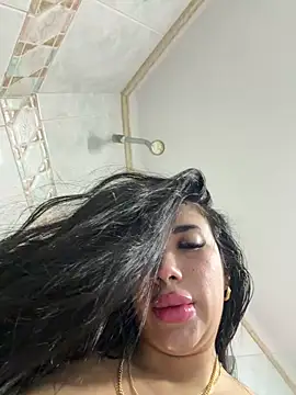 kiim_taaylor live sex cam