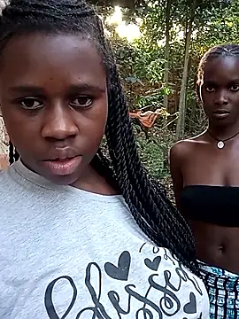 Sassy_boobs21 live sex cam