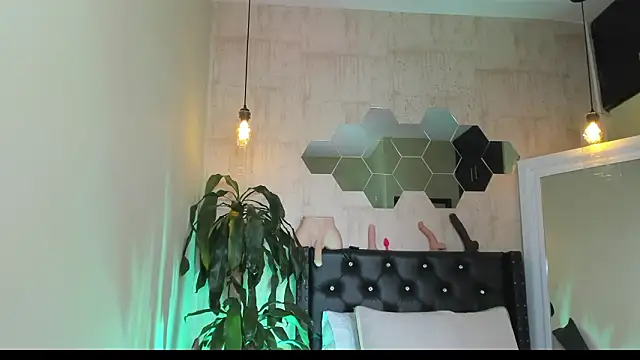 Fransheska-mon live sex cam