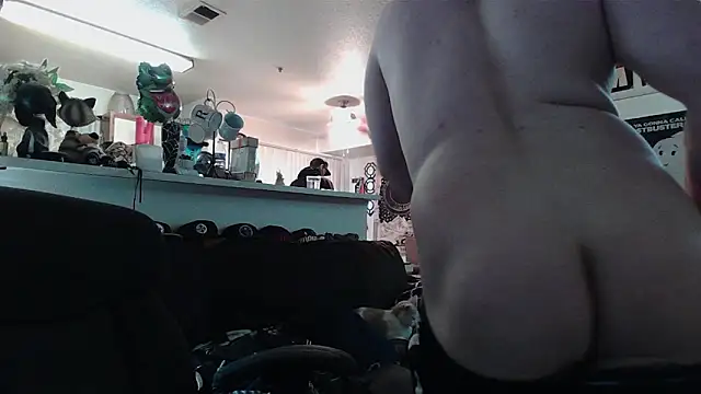biggerisbetter12 live sex cam