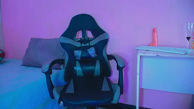 SilvyMontero's cam snapshot