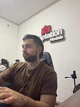 Nacho_Masters live sex cam