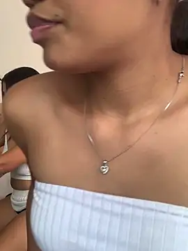 kali_rousse's cam snapshot