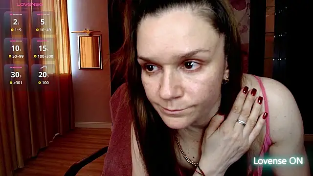 AriaGray's cam snapshot