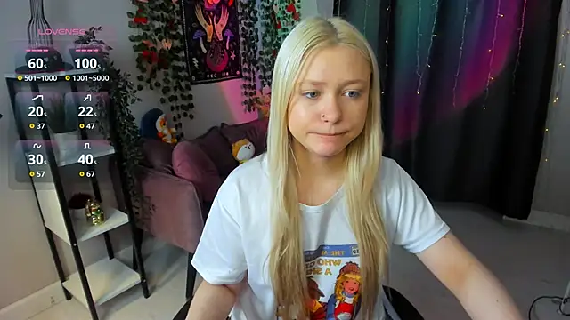 Millie_Vanillies's cam snapshot