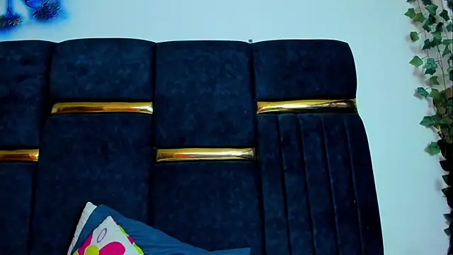 fulfill_fantasies1 live sex cam