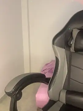 Alexamoon7's cam snapshot