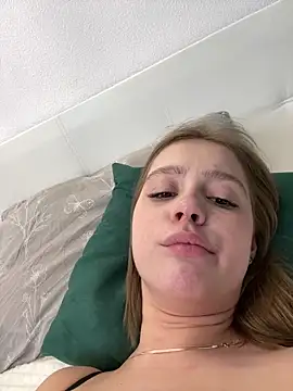 Eva_Leen's cam snapshot