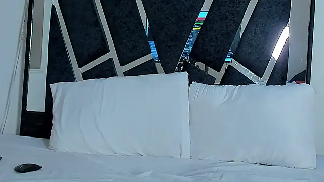 DariaLuca's cam snapshot