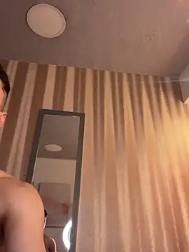 Dominik_Souza live sex cam