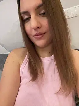 AliceDesmee live sex cam