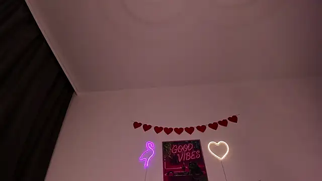 naomi_asian live sex cam